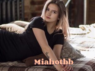 miahotbb Chatte Rasée