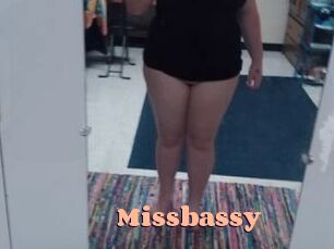 missbassy Chatte Rasée