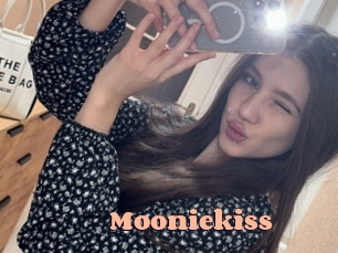 Mooniekiss