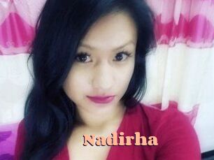 Nadirha Chatte Rasée