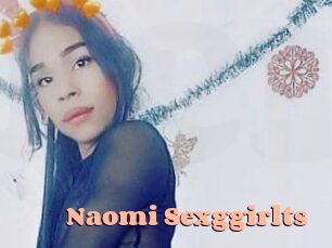 Naomi_Sexggirlts