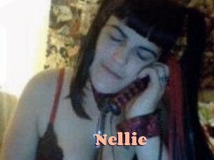 Nellie Chatte Rasée
