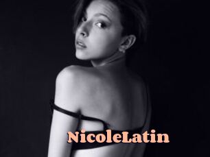 NicoleLatin Chatte Rasée