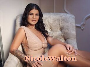 NicoleWalton Chatte Rasée