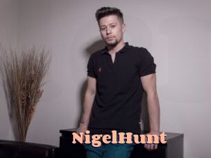 NigelHunt Chatte Rasée