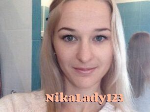 NikaLady123 Chatte Rasée