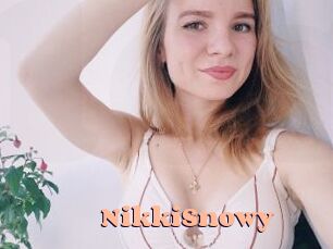 NikkiSnowy