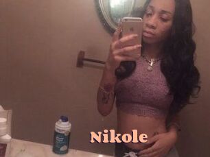 Nikole_