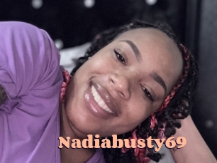 nadiabusty69 Chatte Rasée