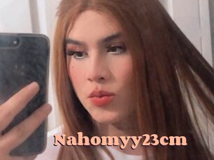 Nahomyy23cm