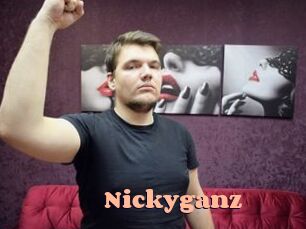 nickyganz Chatte Rasée