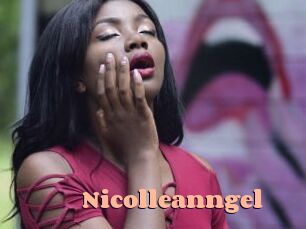 nicolleanngel Chatte Rasée