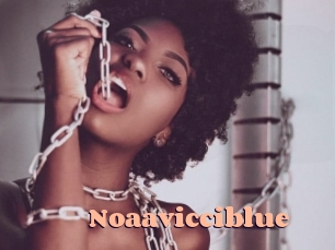 noaavicciblue Chatte Rasée