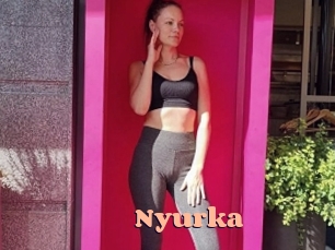 nyurka Chatte Rasée