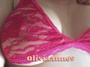Olivia_Ann_69