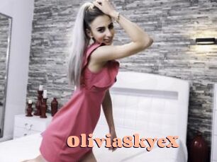 OliviaSkyeX Chatte Rasée