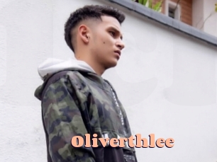 oliverthlee Chatte Rasée