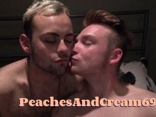 Peaches_And_Cream69 Chatte Rasée