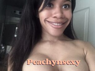 Peachynsexy Chatte Rasée