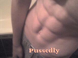 Pussedly