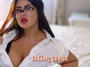 RileyHot