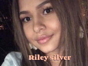 Riley_silver