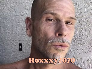 Roxxxy2070