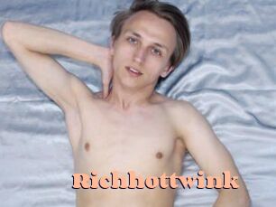 richhottwink Chatte Rasée