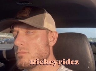 rickeyridez Chatte Rasée