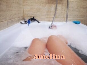 Amelina Chatte Rasée
