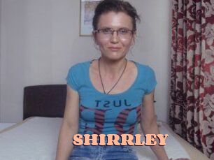 SHIRRLEY_ Chatte Rasée