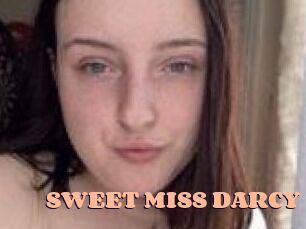 SWEET_MISS_DARCY Chatte Rasée