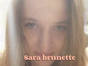 Sara_brunette Chatte Rasée