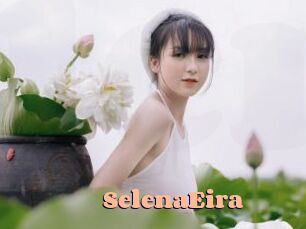 SelenaEira Chatte Rasée
