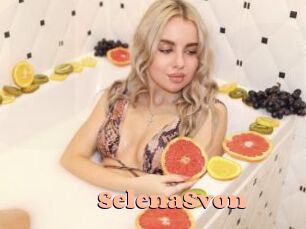 SelenaSvon Chatte Rasée
