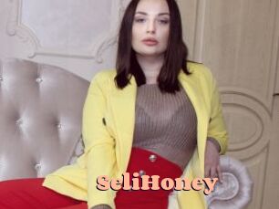 SeliHoney Chatte Rasée