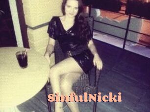 SinfulNicki Chatte Rasée