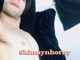 Skinnynhorny Chatte Rasée
