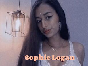 Sophie_Logan