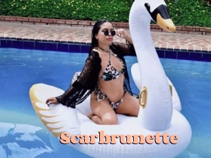 Scarbrunette