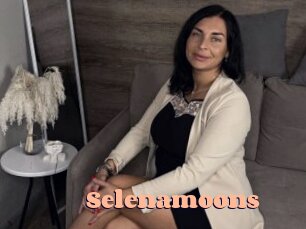 Selenamoons