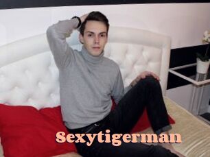 sexytigerman Chatte Rasée