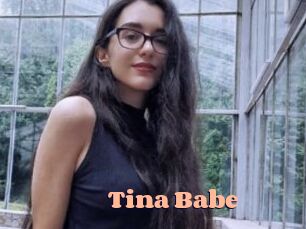Tina_Babe Chatte Rasée