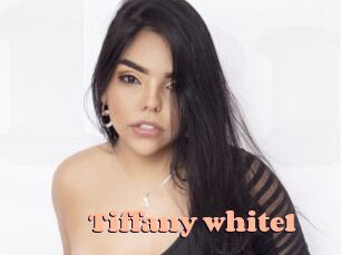tiffany_white1 Chatte Rasée