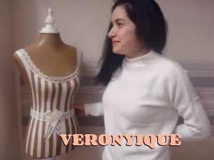VERONYIQUE