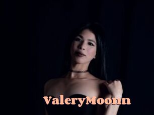 ValeryMoonn Chatte Rasée