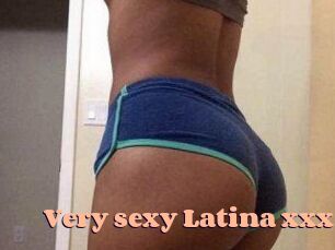 Very_sexy_Latina_xxx