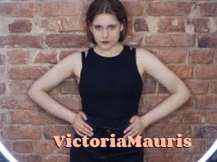 VictoriaMauris Chatte Rasée