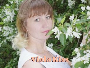 Viola_Kiss_