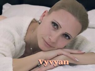 Vyvyan Chatte Rasée